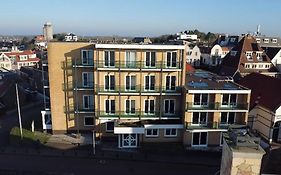 Victor Hotel